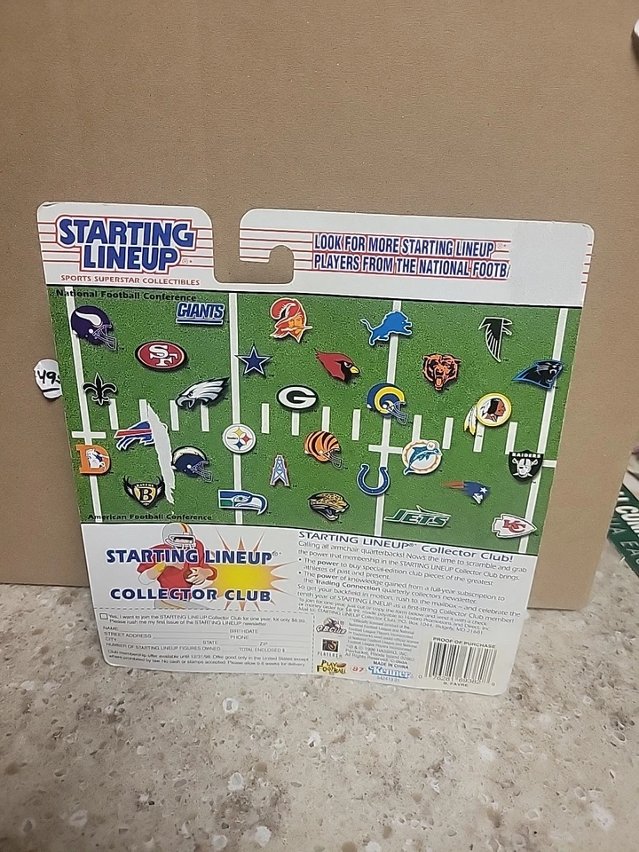 Figura de acción Brett Favre 1997 Kenner alineación inicial Green Bay Packers MVP Foto 2 de 2