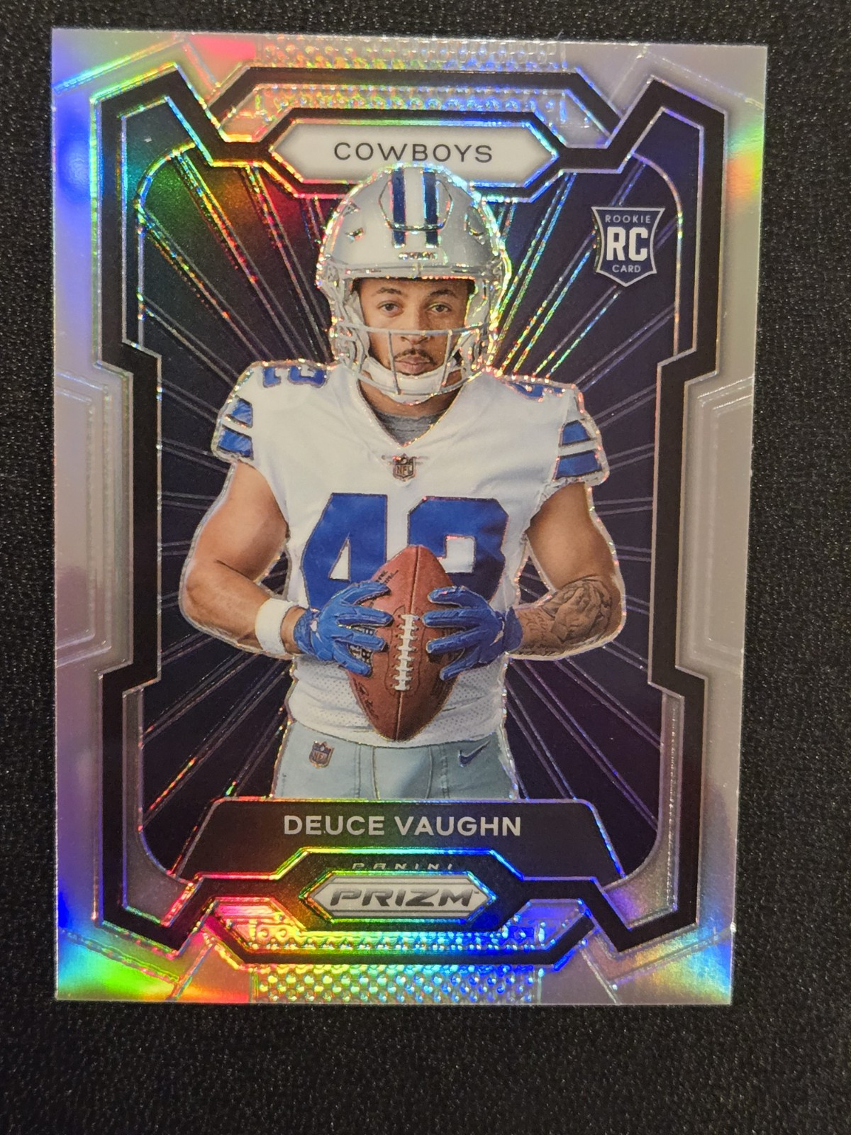 2023 Panini Prizm - Rookie Variation Silver Prizm #342 Deuce Vaughn (RC)