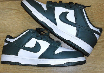 Size 7 MENS - Nike Dunk Low (GS) Vintage Green - Size 8.5 WOMENS