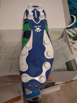 New Kelme Soccer Cleats Size 11.5
