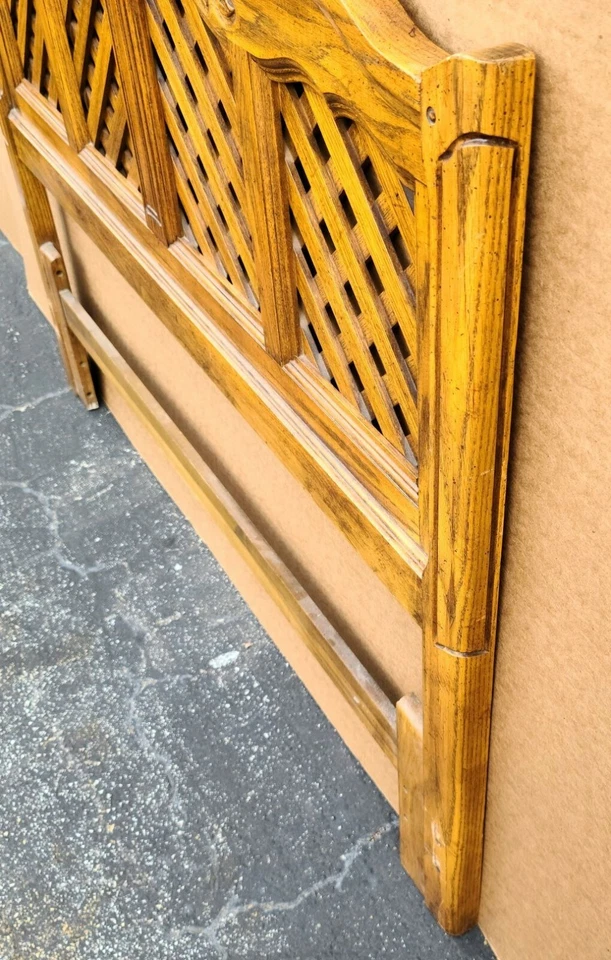 Cabecero vintage provincial francés THOMASVILLE de madera maciza reina o doble Foto 4 de 4