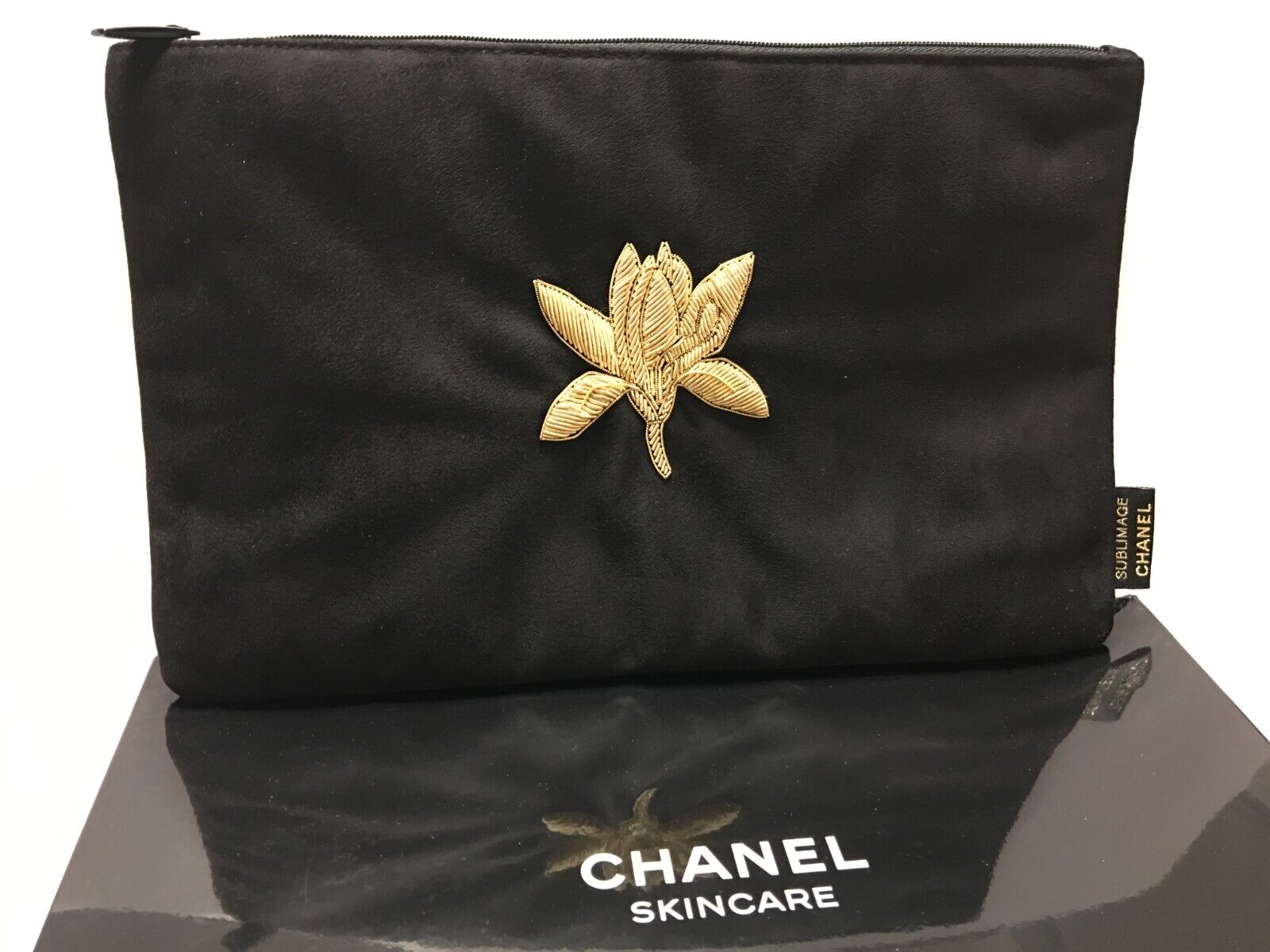 CHANEL BEAUTY Embroidered Cosmetic Bag Makeup Clutch Pouch VIP Gift NIB