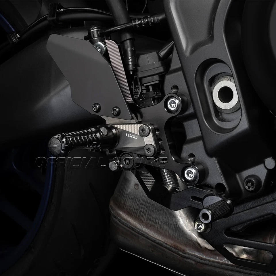 For Yamaha MT09 2024 2025 CNC Footpegs Pedals Adjustable Rearset Foot Rest MT-09 - Image 2 of 4
