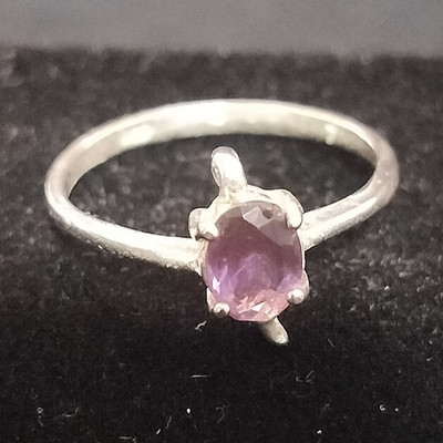 925 Sterling Silver Ring with Oval Purple Amethyst Stone In Turtle Setting