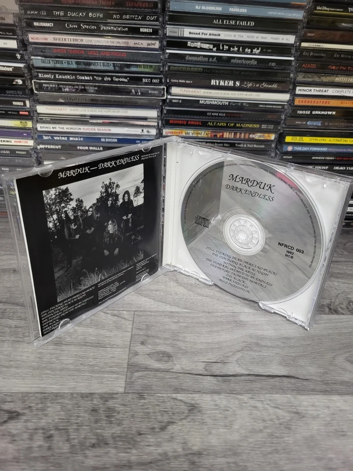 No Fashion Records Marduk Dark Endless CD 1992 NFR 003 Sweden Original Release - Imagem 3 de 4