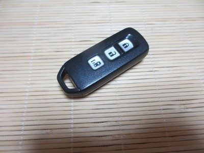 007YUUL0754 Smart Key WGNNVAN ONEsided power sliding door Keyless 3 ButtK708 M2