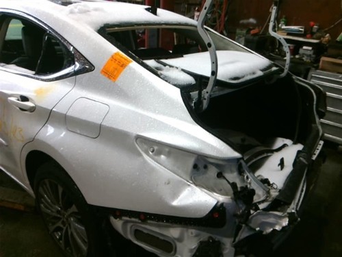 Chassis ECM Multiplex Network Body Control Fits 19 LEXUS ES350 804818 - Picture 12 of 12