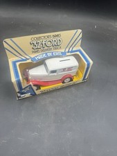 ERTL 1932 Ford Panel Delivery Truck Collector's Banks 1:25 Die Cast Metal