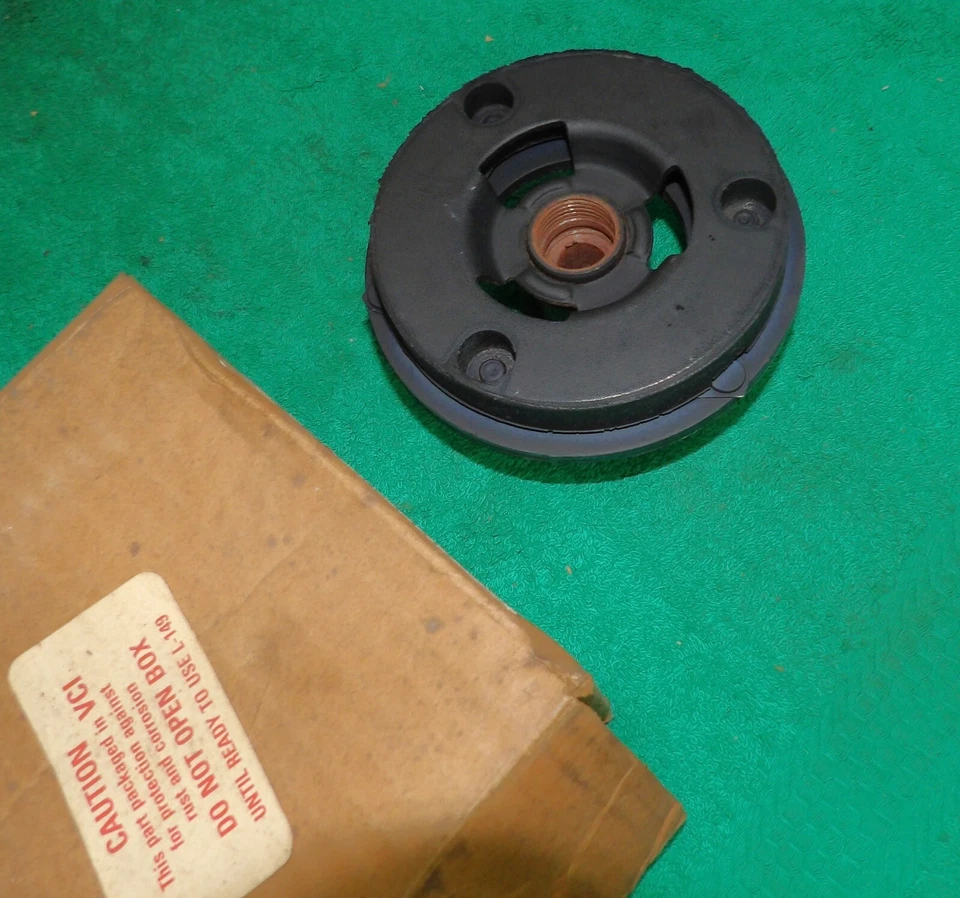 Ford Thunderbird 1971-1979 Lincoln Continental 1972-76 embrague compresor aire acondicionado nuevo en stock Foto 4 de 4