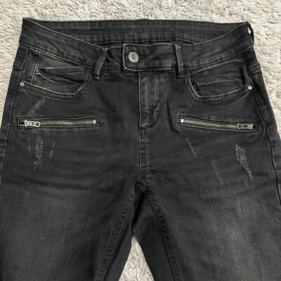 Zara basic Z1975 Denim women Jeans Size  6 Black color Distressed Jeans