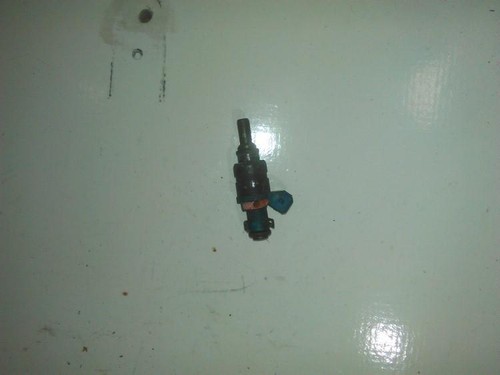 058133551f Einspritzventil  Volkswagen Passat DE139824-02