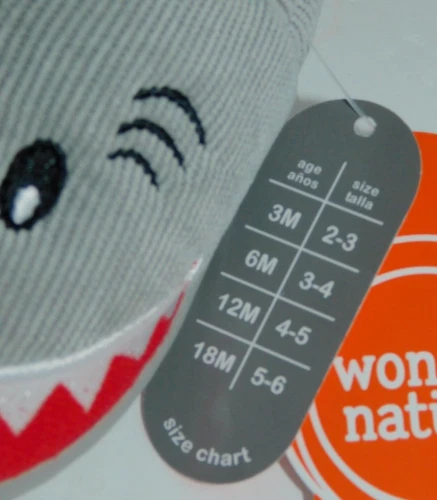 Zapatillas gris tiburón para bebé pequeño talla 2 Foto 4 de 4