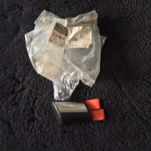 Jaguar XJ6 Vdp XJ40 1988-91 Côté Chrome Moulage Bande NOS Nla Neuf OEM BEC21098 - Photo 1 sur 5