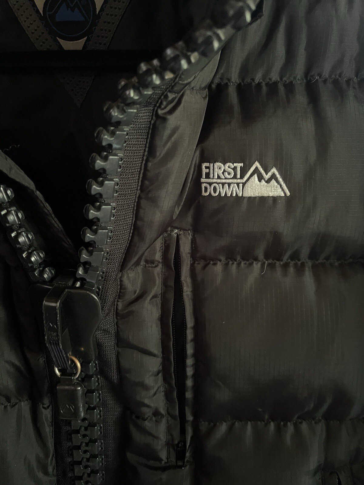 Women’s Puffer Jacket - First Down - image 3