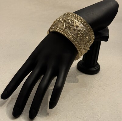 Graziano CN Bracelet Bangle Etruscan Revival Gold 2  Wide Hinged Clamper