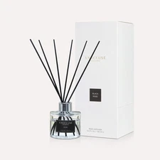 VAUCLUSE Black Rose Reed Diffuser 100ml - Seductive Floral Aroma, Eco Reeds