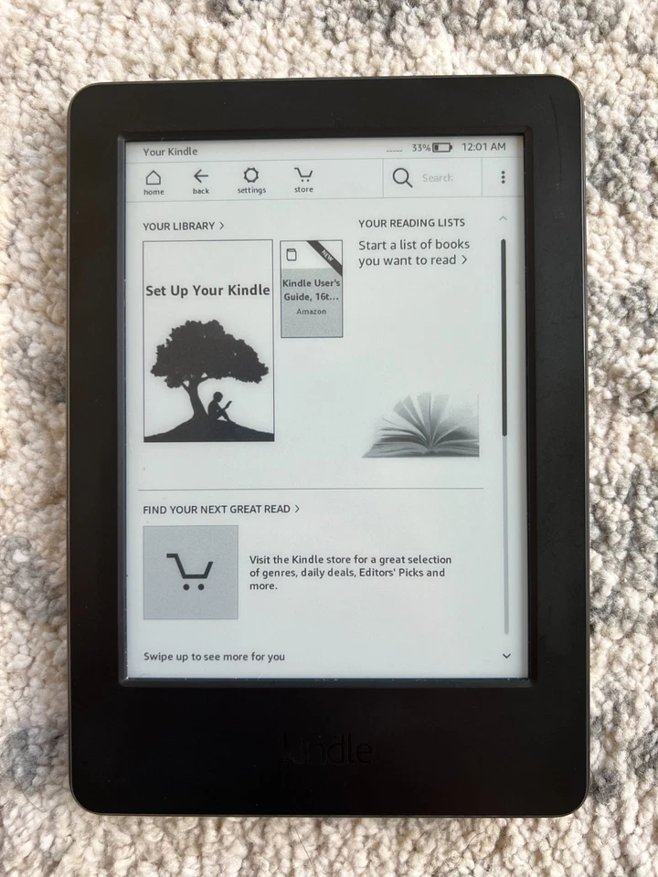 Amazon Kindle 7ª generación con estuche paquete Foto 2 de 4