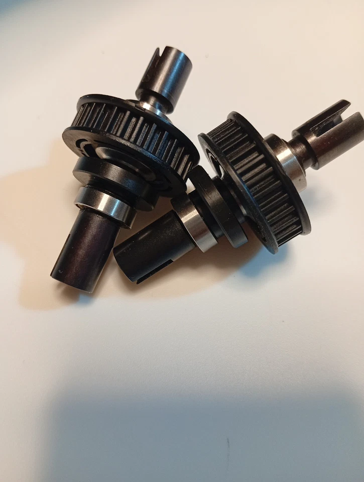 Kyosho Lazer ZX ball diffs low use - Image 3 of 4