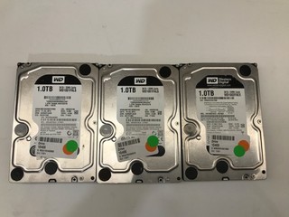3X WD HDD 1TB 3.5in SATA HDD (SMART DATA IN IMAGE)