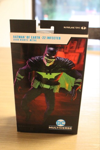 DC Multiverse mcfarlane Batman Of Earth 22 Infected Dark Knights: Metal - Picture 3 of 5