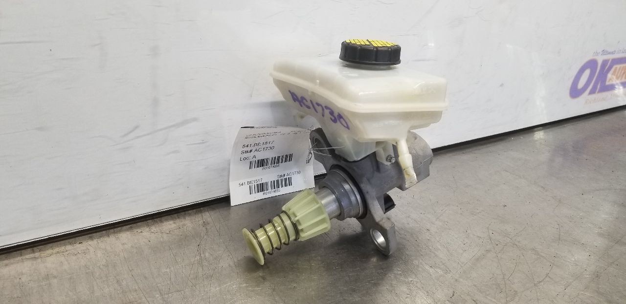 Bentley Bentayga Brake master cylinder