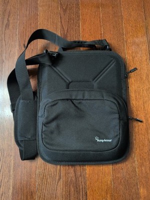 Bump Armor Tech-Pro Black 9 1/2'' x 13'' Case With High Density Foam Cases