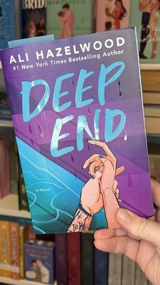 Deep End - Ali Hazelwood Englisch Taschenbuch