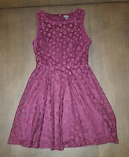 EUC--JUNIORS BURGUNDY LACE LILY ROSE DRESS SIZE XS