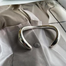 Retro Elegant Sterling Silver Cuff Bangle Vintage Arc Irregular Bracelet