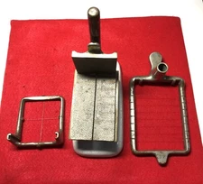 Vintage 1901 ELGIN Enamel Cast Steel Butter/Block Cheese Cutter Pat #US681068A