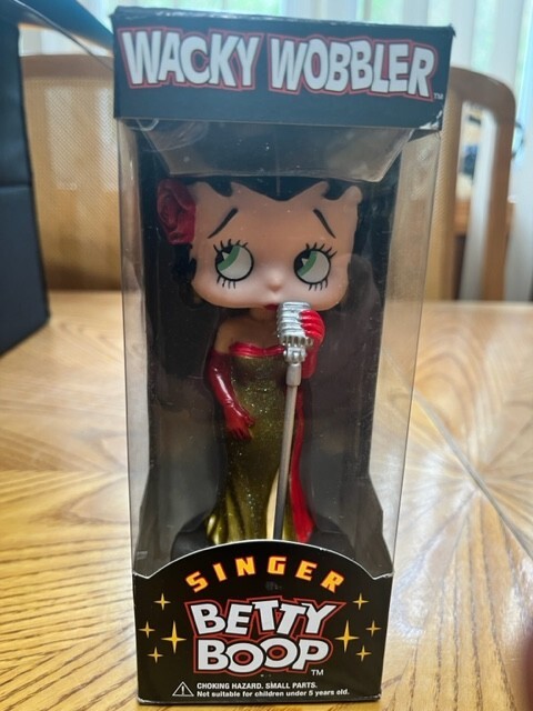 FUNKO SINGER BETTY BOOP WACKY WOBBLER!!! NEW IN THE BOX FROM