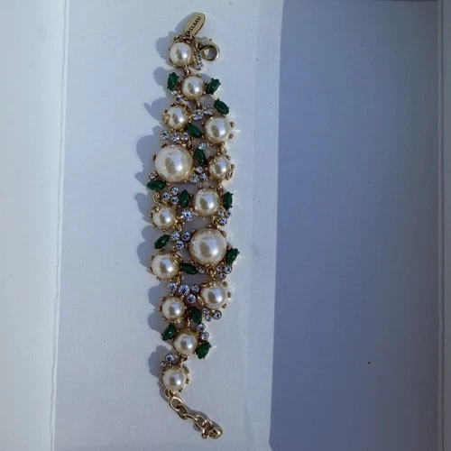 New ListingVintage Scaasi bracelet is a stunning piece of costume jewelry