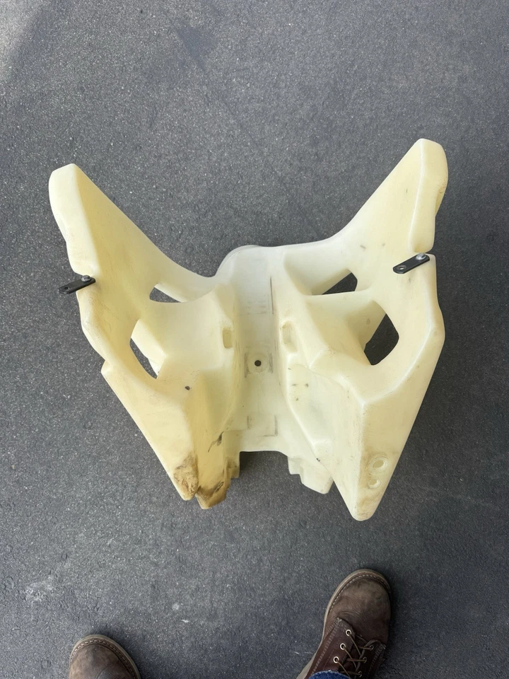 IMS part# 113336  Gas Tank Ktm 15-19 250/350/450/500 p - Image 2 of 3