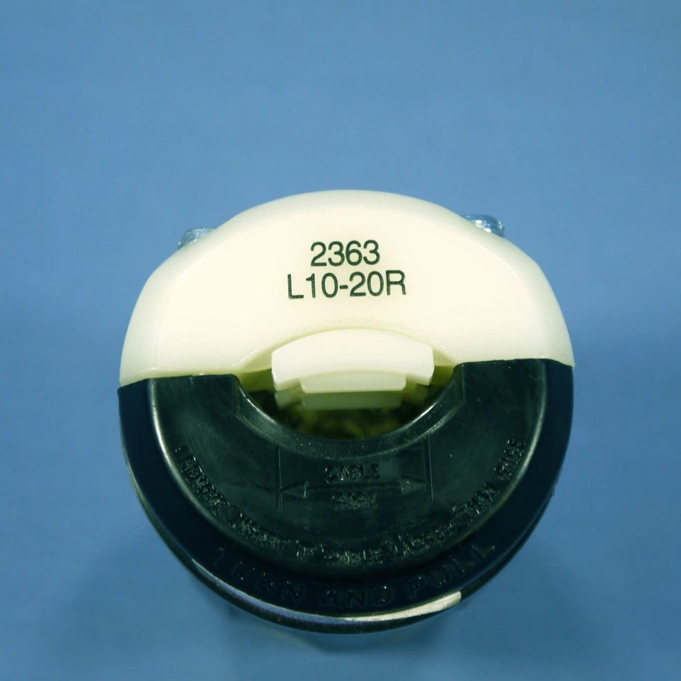 Conector de bloqueo Leviton NEMA L10-20R enchufe bloqueo giratorio 20A 125/250V a granel 2363 Foto 4 de 4