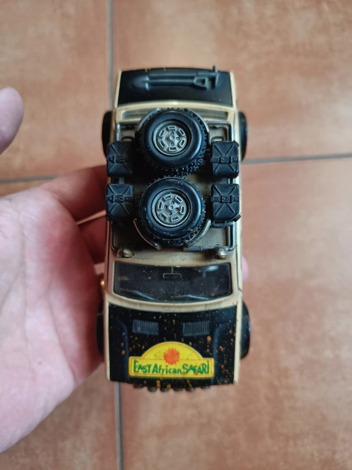 FIAT 128 RALLY POLITOYS S7 SCALA 1:25 EAST AFRICAN SAFARI MADE IN ITALY - Immagine 2 di 4