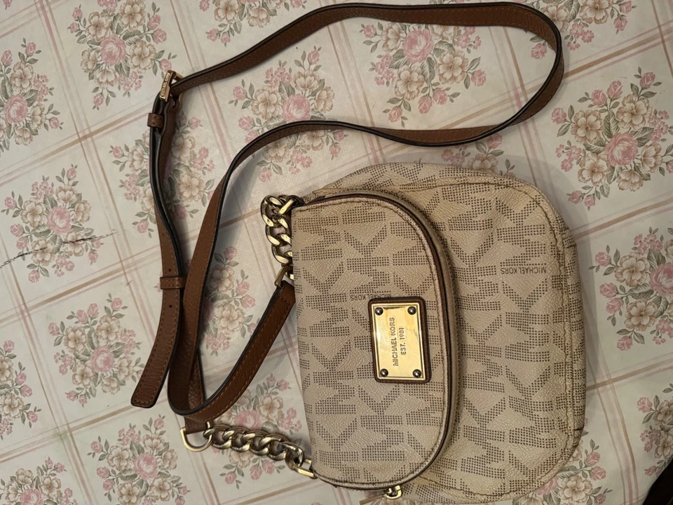 Michael Kors Jet Set, foto 2 di 5