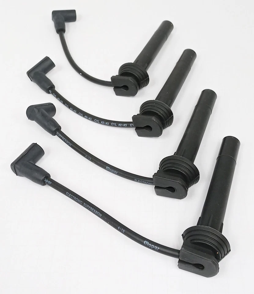 Juego de cables de bujía Mopar 04796975AB para Dodge Plymouth Mitsubishi Eagle Foto 2 de 4