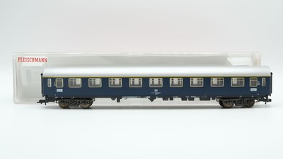 Fleischmann H0 5103 Schnellzugwagen (blau) 51 80 10-80 222-2 DB
