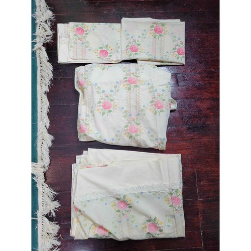 Vintage 70s Floral Roses Twin Flat Fitted 2 Pillow Cases Bed Sheets 4pc Set - Picture 2 of 8