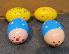 4 Cute Wooden Percussion Musical Egg Maracas Egg Shaker Toy Blue Ladybug Flowers