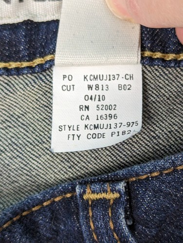 DKNY Women's Jeans Size 14 Dark Wash Straight Leg Mid Rise - Picture 10 of 10