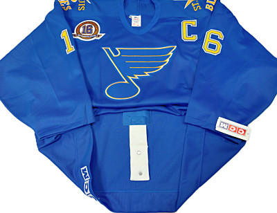 VTG-PRO-56 BRETT HULL ST. LOUIS BLUES CCM/MASKA AUTHENTIC
