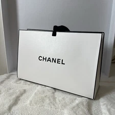 NEW ~ CHANEL Foldable “Empty” Gift Box - Size 8.75” x 5.5” x 3”