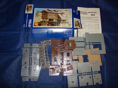 POLA N MODEL SAND LOADING STATION 250 TO MOUNT ELECTRIC TRAIN NEW