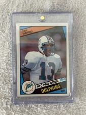 Dan Marino Rookie Card 1984 Topps - Dan Marino #123 (RC) Nice Condition. rookie card picture