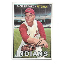 1967 Topps #174 Dick Radatz, Cleveland Indians