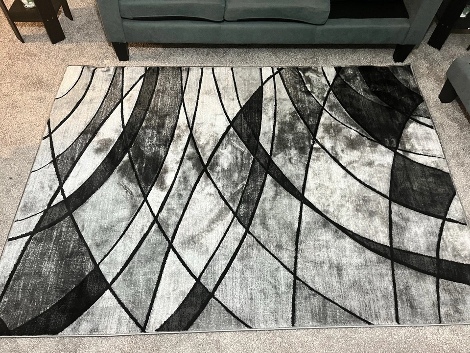 Designer Home 5x7 Pattern Area Rug - Black - Image 4 of 4