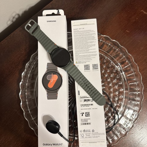 Samsung SM-L300NZGAXAA Galaxy Watch7 40mm Smart Watch, Aluminium, Bluetooth, - Zdjęcie 5 z 12