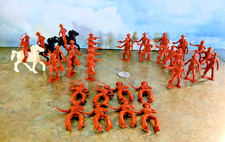 Vintage LOT of 35 MPC COWBOYS/ROBBERS  3 LIDO HORSES  Standing/Riding POSES 