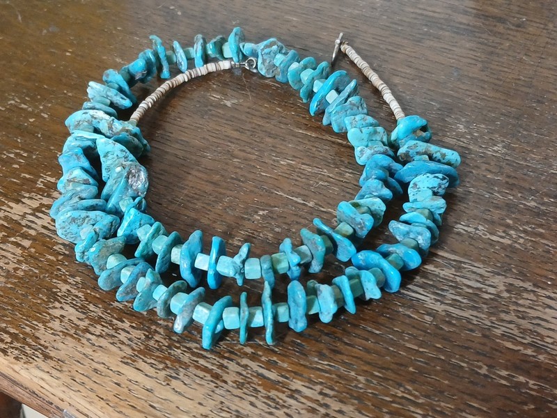 Vtg Turquoise Nugget Necklace Square Carved Spacers Sterling 53g Sterling 25"